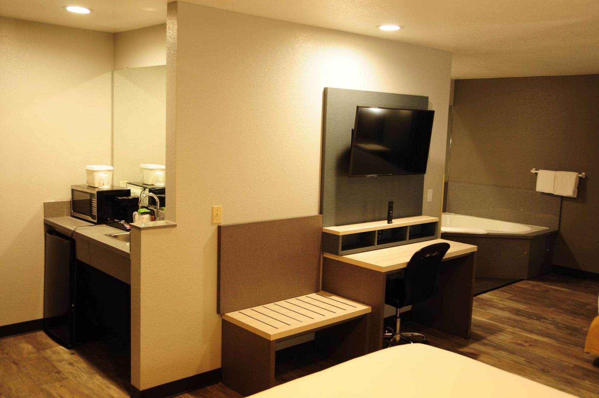 ทราเวลลอดจ์ บาย วินด์แฮม อูไคยาห์ Hotel ยูไคอาห์ ภายนอก รูปภาพ